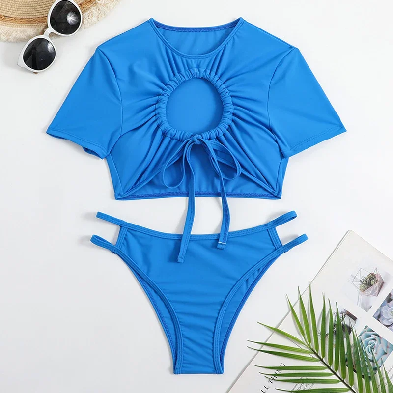 Geile Frauen von hinten: Der perfekte Bikini für den Sommer