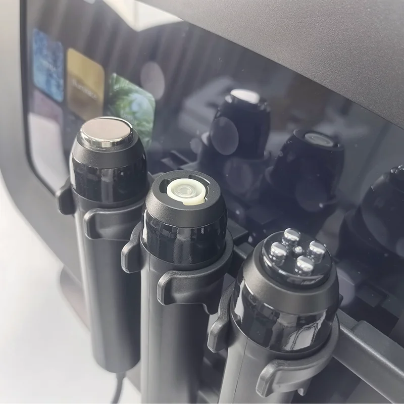 

Новый дизайн: Аппарат для кислородной терапии 3-в-1 с функциями отбеливания кожи, CO2-пузырьковой и ультразвуковой очистки, а также омоложения кожи кислородным джетом