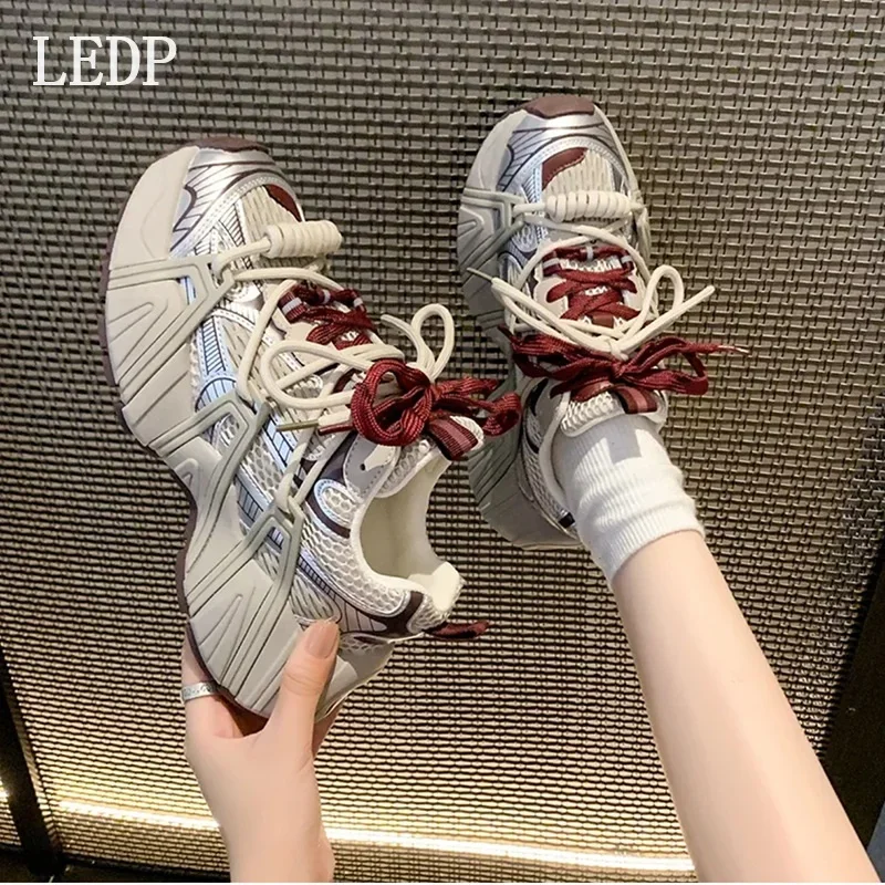 Ledp marca combinando cor papai sapatos feminino design sentido 2025 primavera retro mandarim pato cinto sola grossa sapatos esportivos casuais