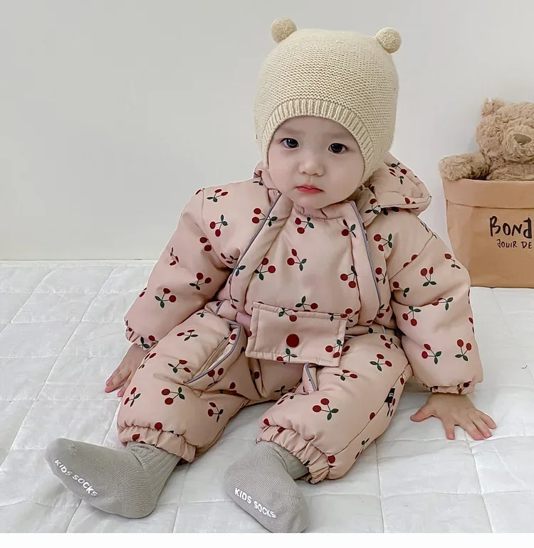 Korean Winter Fashion Baby and Toddler Cotton Thick Rompers New Handsome Cotton Jumpsuit Cotton Hooded Printed Rompers