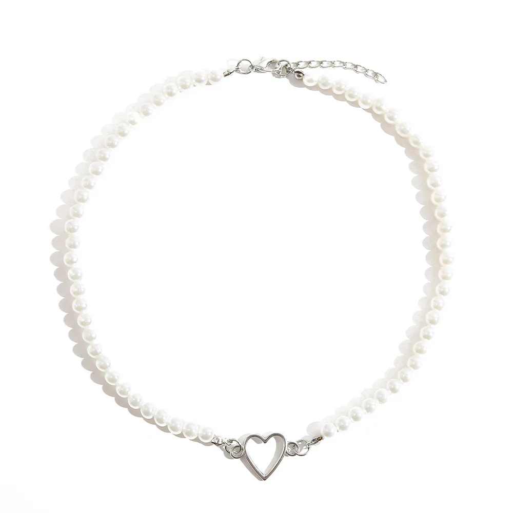 Französische Vintage-Perlenkette für Damen, Modische Silberfarbene Liebesherz-Halskette, Einfacher Damenschmuck, Geschenk für Damen – Detail 5