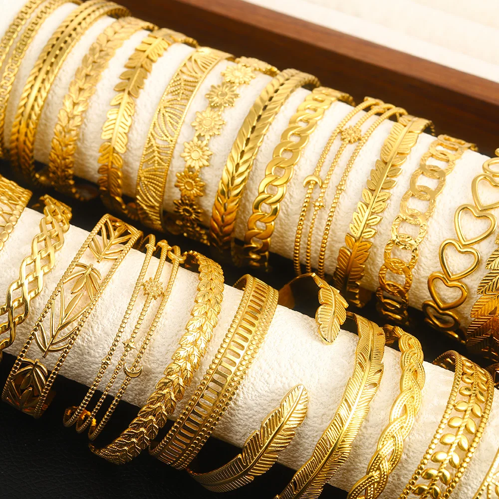 

Randomly ship 12 pieces of stainless steel women's open C-shaped cuff bracelets, waterproof jewelry, adjustable size