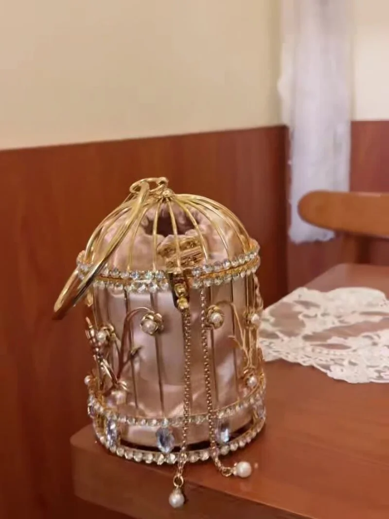 

Elegant Luxury Women's Metallic Birdcage Clutch Bag with Diamond Detailing Handbag for Party Wedding Dinner