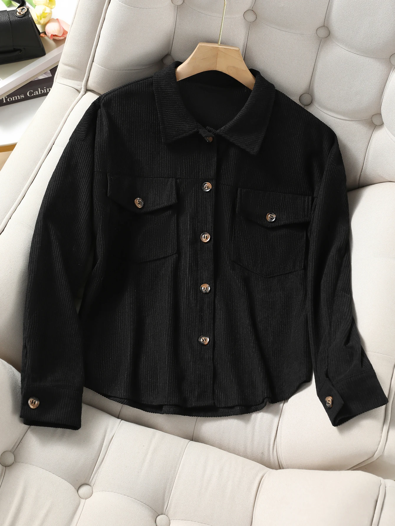 

Женская винтажная вельветовая куртка, весна-осень, повседневное верхнее пальто с длинными рукавами и лацканами на пуговицах, классическая вельветовая куртка-рубашка