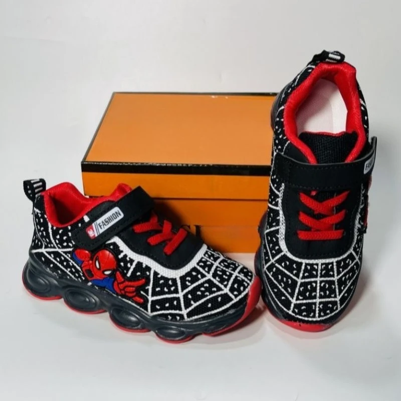 Spider-Man Breathable Light-Up Mesh Sneakers, Unisex Soft Sole Anti-Slip Running Shoes for Kids New Arrival