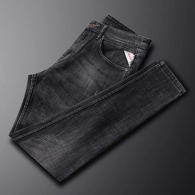 Fashion Designer Men Jeans Retro Washed Elastic Slim Fit Ripped Jeans Men Winter Warm Trousers Vintage Denim Velvet Pants Hombre