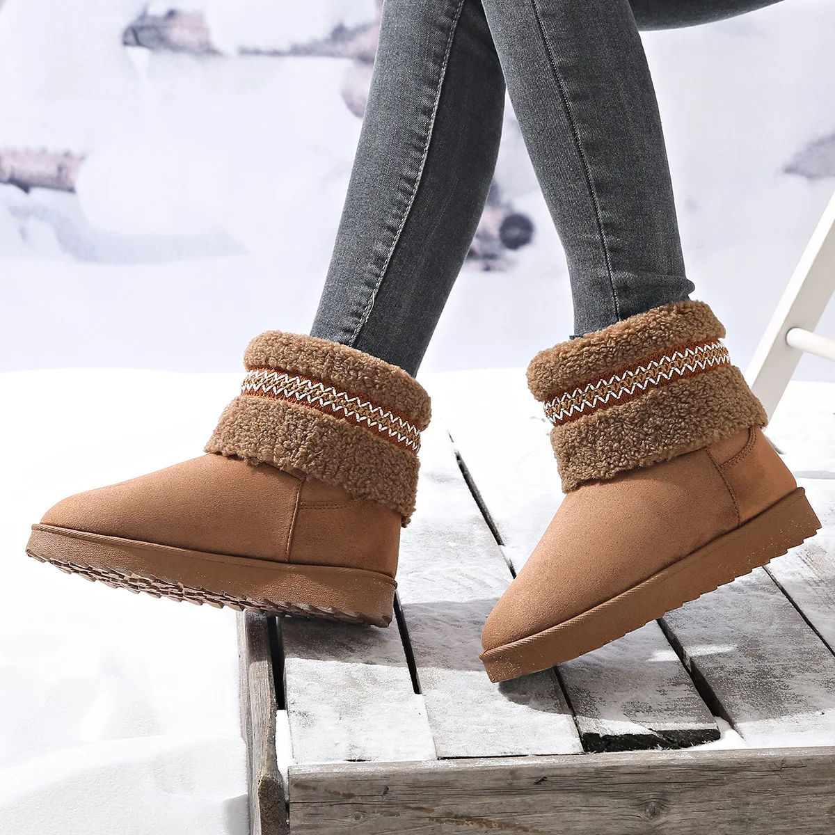 Hot Selling New Snow Boots Women Plus Cashmere Warm Ethnic Fashion Casual Winter Snow Lace Imitation Lamb Hair Boots