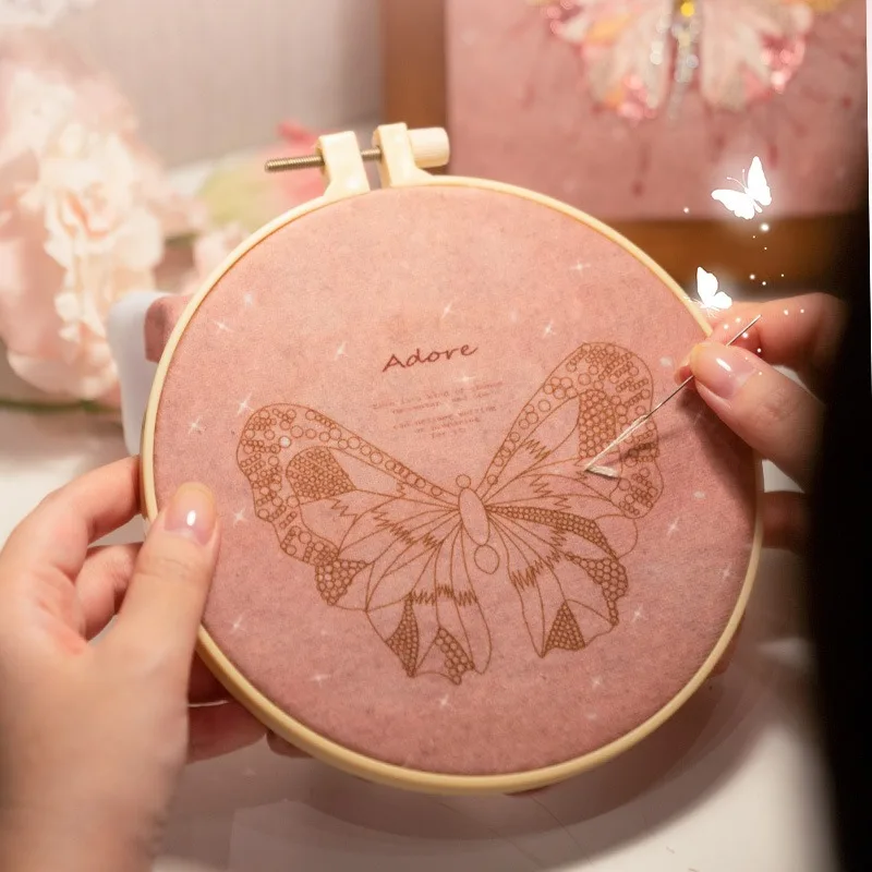 European Three-dimensional Embroidery DIY Material Bag Pink Butterfly Photo Frame Painting Home Table Decoration Couple Gift