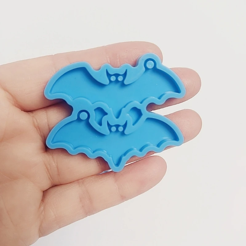 2 Pack Bat Earrings Mold Keychain Decoration Silicone Material for Earring