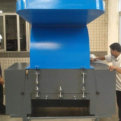 Adapt to a variety of plastic materials Multifunctional plastic crusher