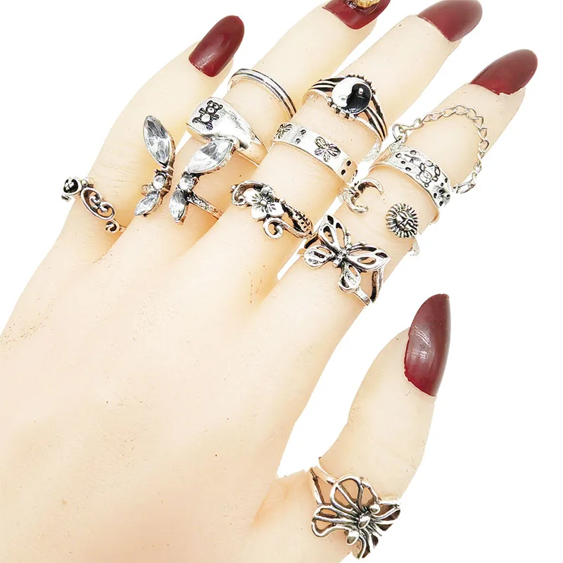 30pcs/Lot  Factory Wholesale Mix Style Finger Rings For Women New Hollow Butterfly Skull Vintage Flower Bear Snake Jewelry Party