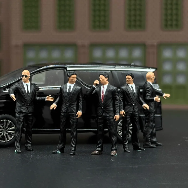 1:64 Scale Suit of Black Suit Bodyguard Figures Miniature Scene Ornament Static Decoration Classic Collectible Toy