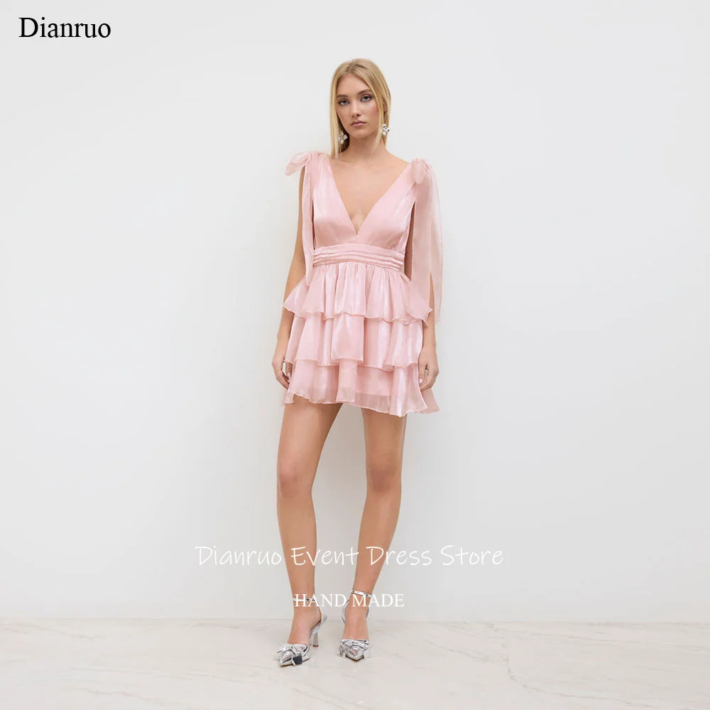 Dianruo Rosa A-Linie-Abschlussballkleid, tiefer V-Ausschnitt, Mini-Chiffon, Heimkehrkleider, hübsche Rüschen, abgestufte Schleife, Geburtstagskleider, individuell gestaltet