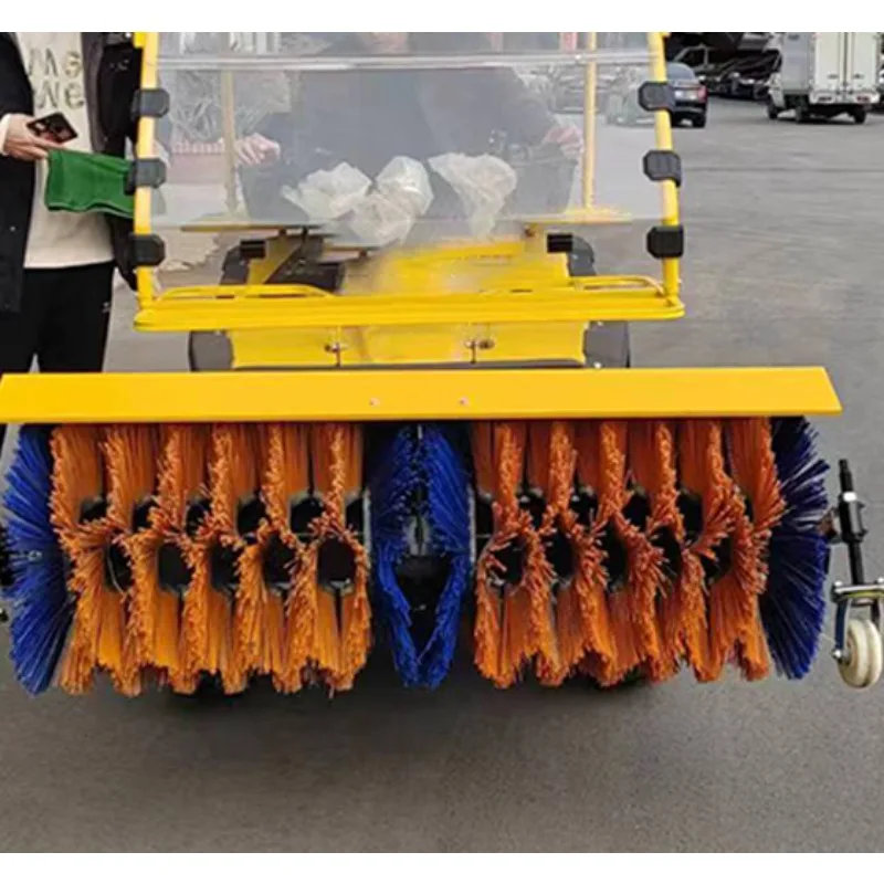 Riding Snow Sweeper Multifunctional Snow Removal Machine Four-Wheel  Warranty Engine Gearbox Property Roads Beach