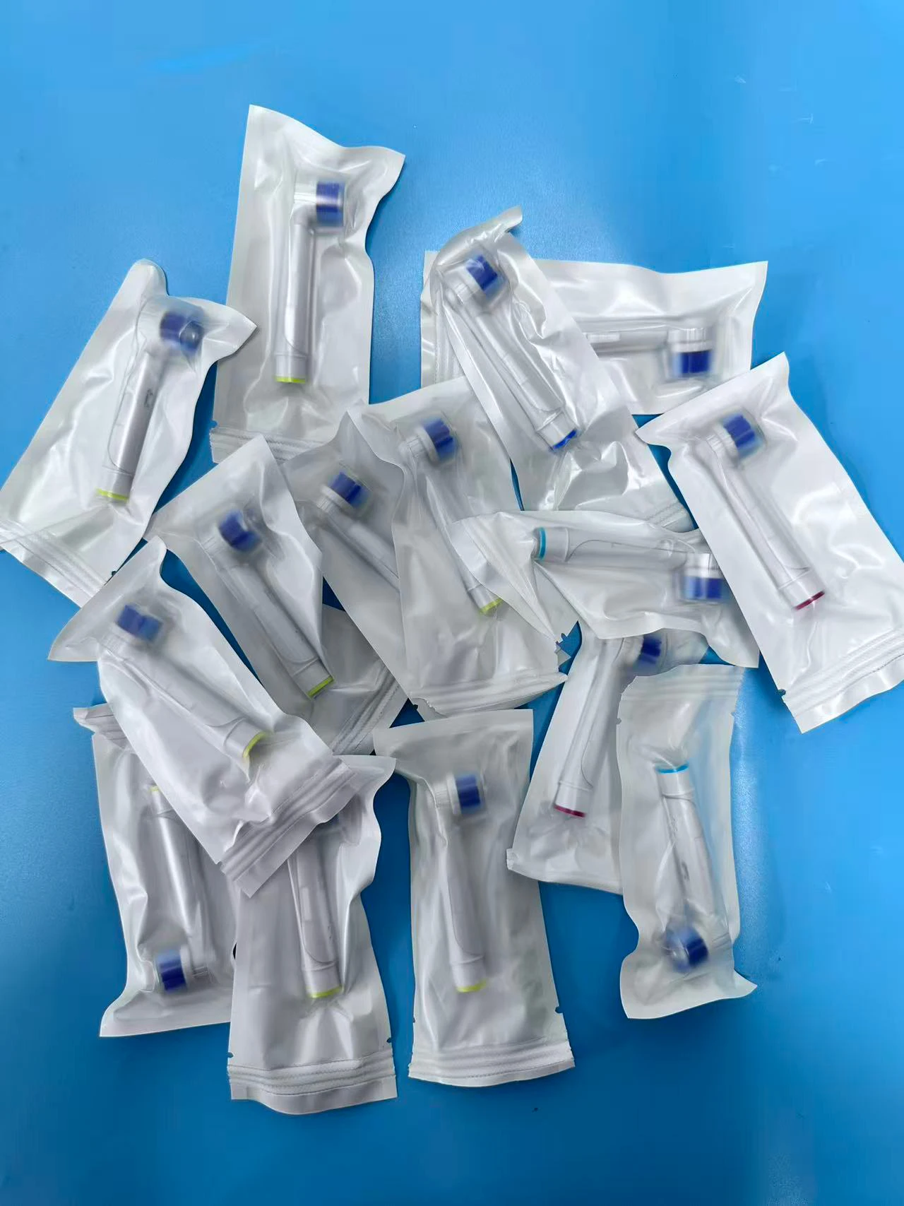 

4-фабричные прецизионные сменные насадки, совместимые с профессиональными насадками для электрических зубных щеток Oral-B Braun, насадки для щеток