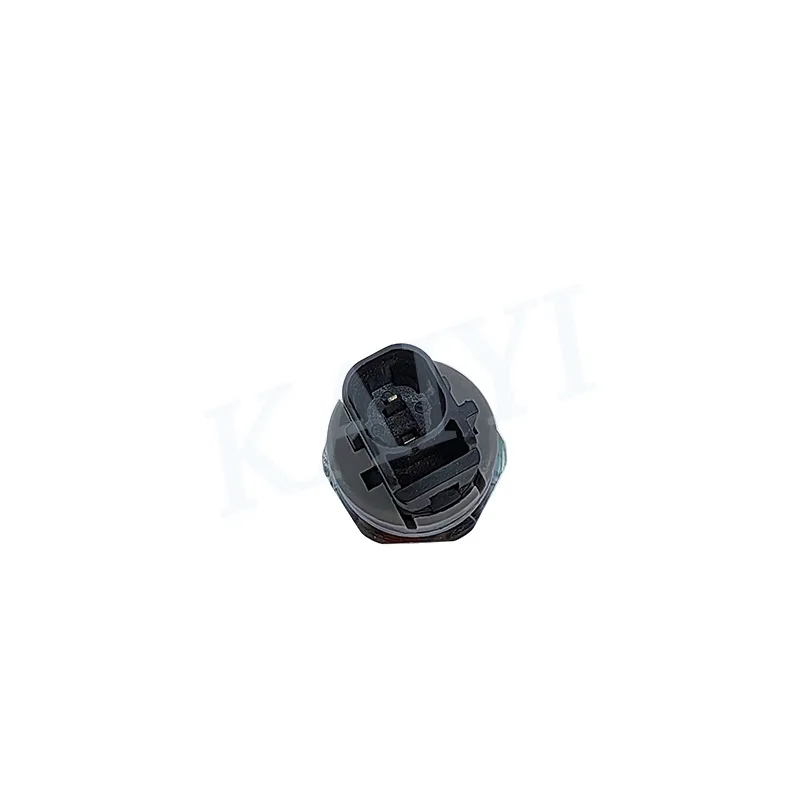 Oil Pressure Sensor VH835301471A For 200 250 260 350-8 J05E J08E