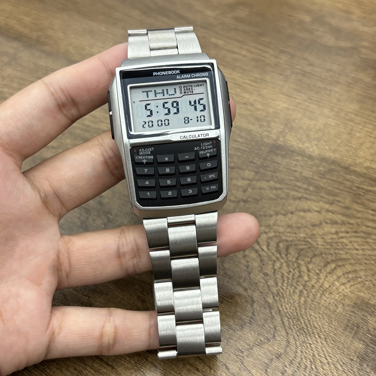 Fashionable Luxury Stainless Steel Men's Business Watch Multi-Function Calculator Watch Classic Retro Men's Electronic Watch