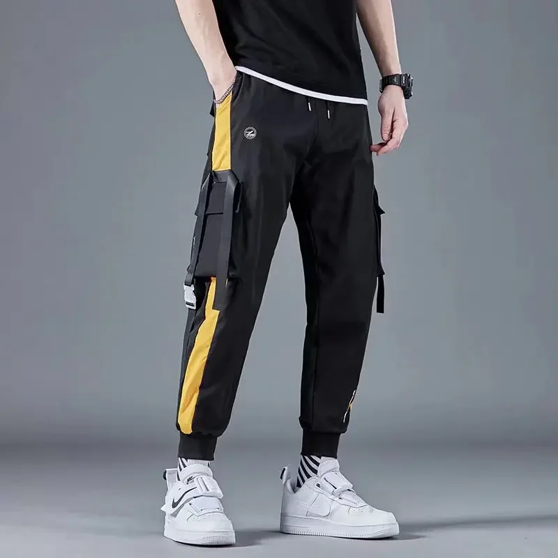 Velvet thickened sports men's casual pants  wear-resistant  dirt resistant  loose straight leg leg leg tied pants  autumn and wi