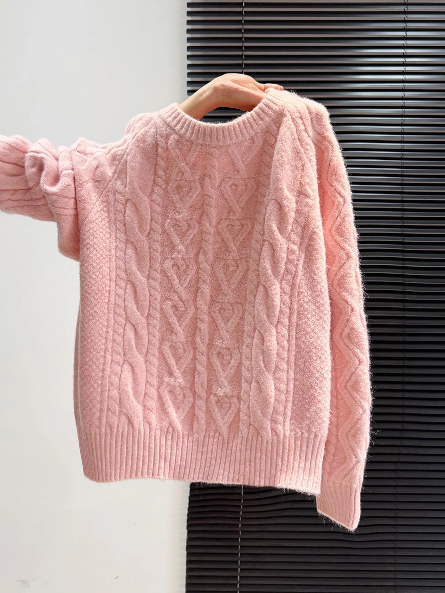 

Thiened Twisted Pink Sweater Women's Loose Lazy Feel Knitted Pure Color round Ne Winter Warm Long Sve Top