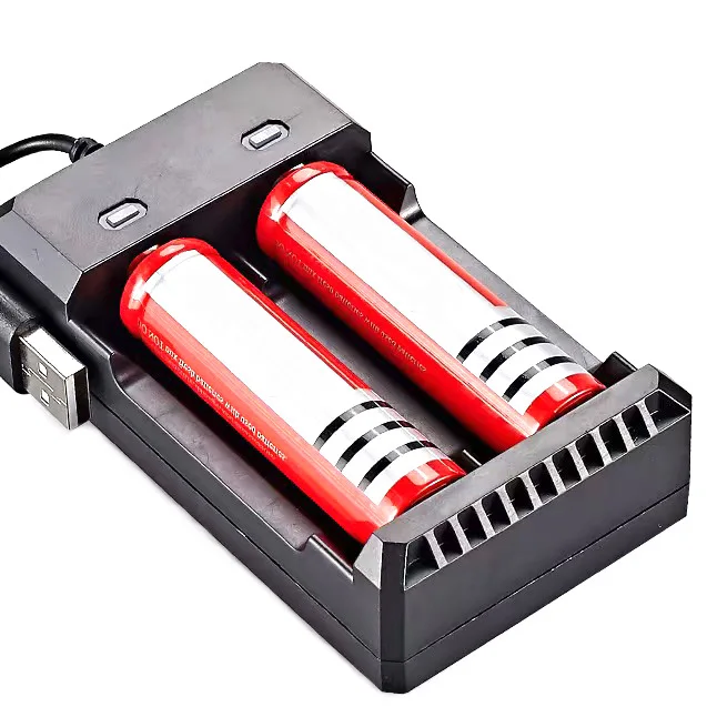 Batterie rechargeable 100% originale 18650 3.7 V pour torche lanterne LED + chargeur USB