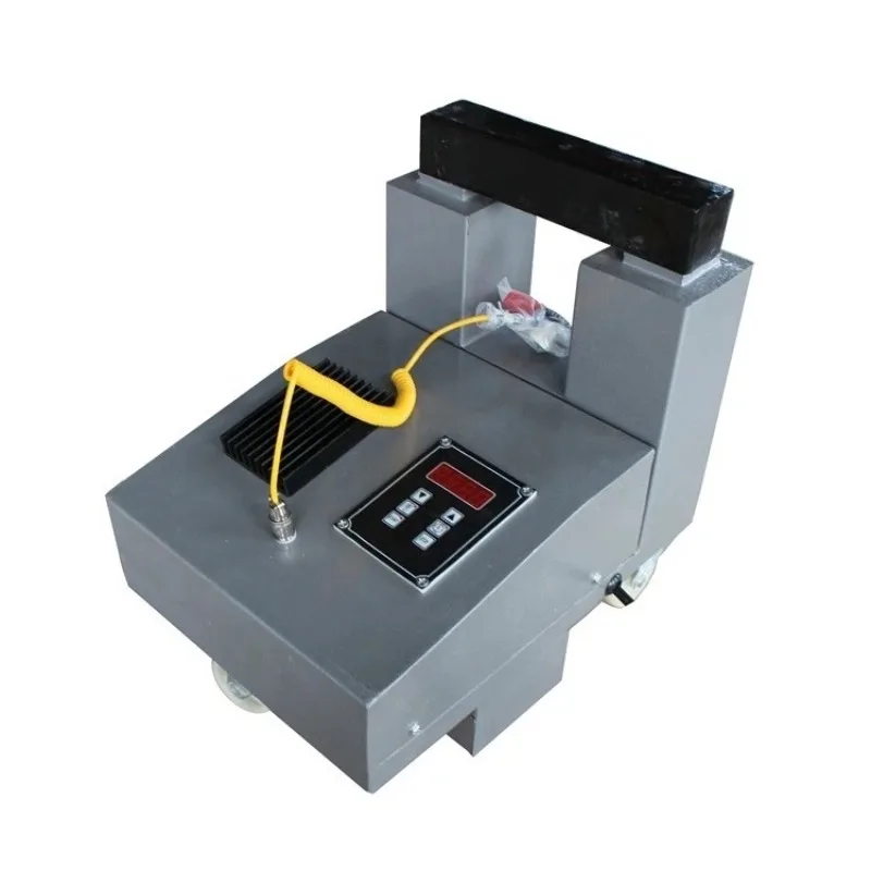 Portable induction bearing heater for heating bearing gear bushings