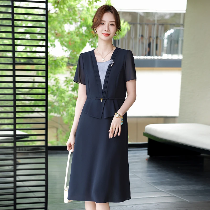 

Модное летнее шифоновое платье для мамы 50 лет, с коротким рукавом, для женщин среднего возраста, в корейском стиле, свободного кроя, с круглым вырезом.