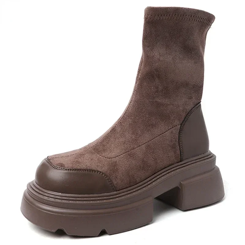 Zimowe platformy damskie krรณtkie buty modne zamszowe wsuwane botki damskie eleganckie odkryte botki z grubym dnem kobiece 2024
