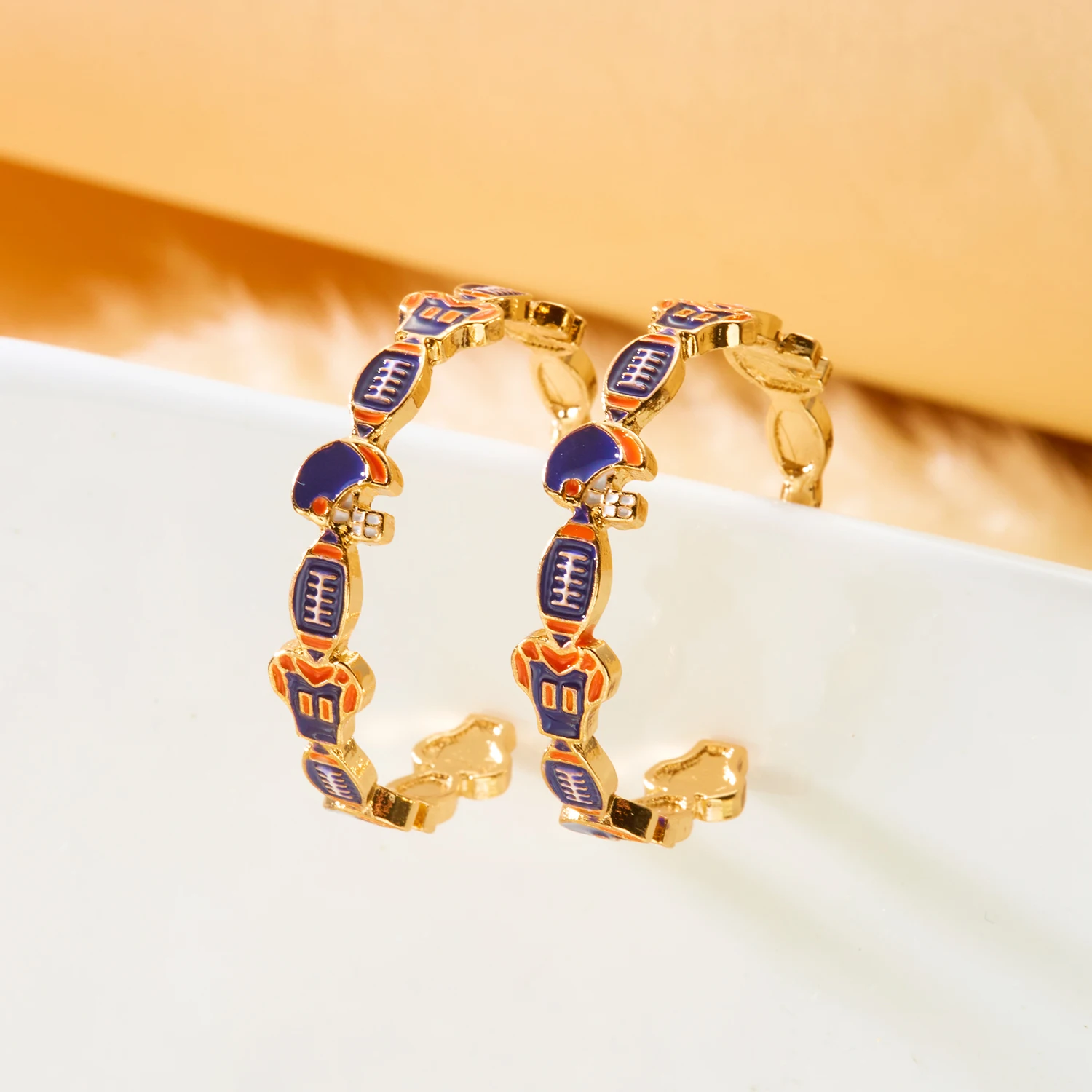 Trendige Rugby-American-Football-Bälle-Ohrringe für Frauen, exquisite übertriebene große C-förmige Ohrringe, Sport, Party, Schmuck, Geschenk – Detail 12