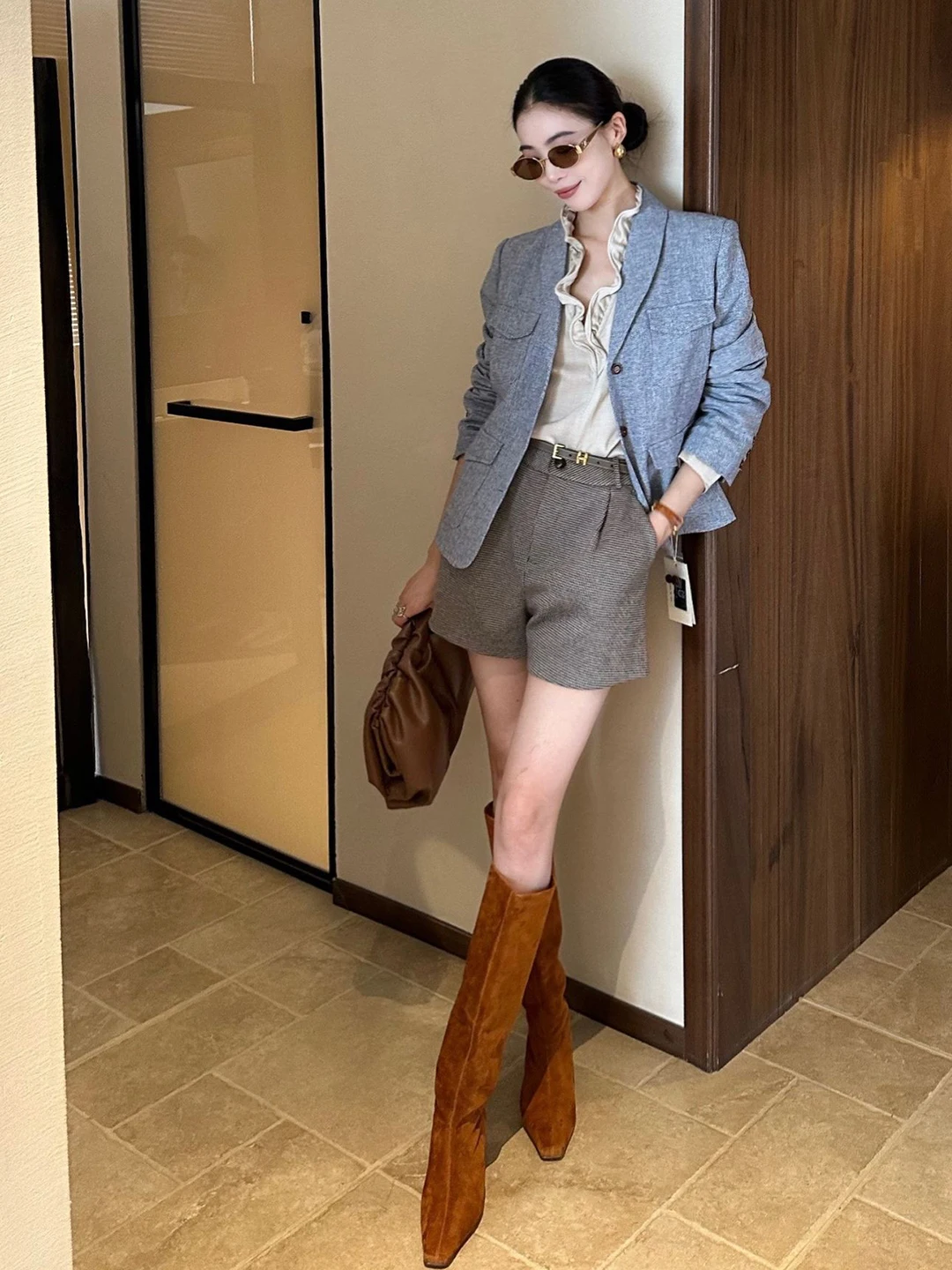 Ladies Linen Jacket Cotton Linen Suit Top Commute Style Autumn 2026 Casual Fashion Slim Fit Long Sleeve Button Closure