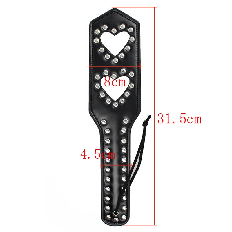 31.5cm Heart Shaped Hollow Paddle Riding Crops Flogger Horsewhips Spikes Rivet Inlay Leather Spanking Paddle Slapper