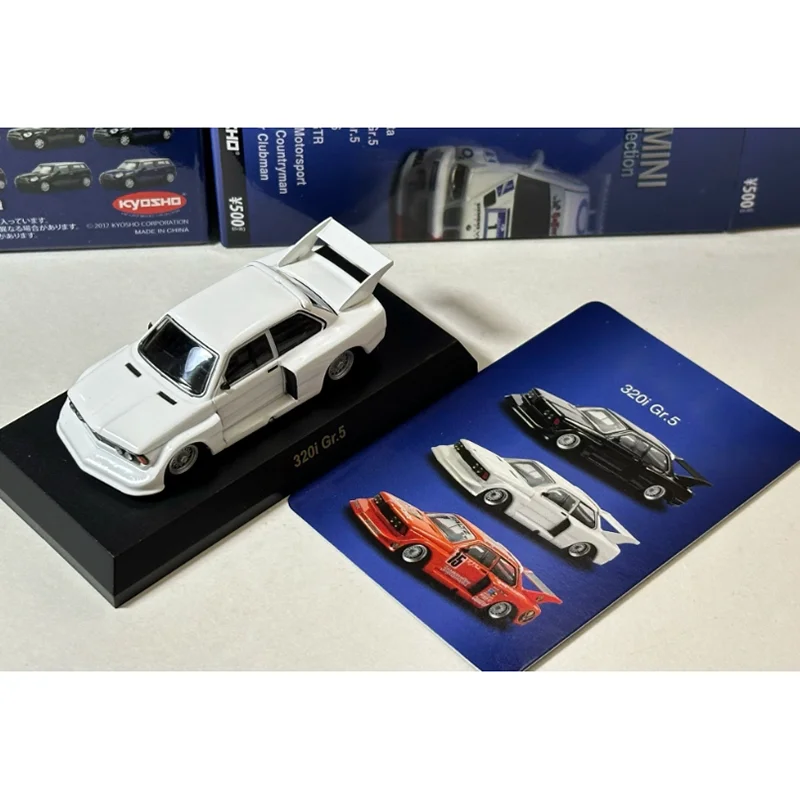 KYOSHO Diecast 1:64 Scale 320i Gr.5 Alloy Simulation Car Model Adult Boy Hobby Gift Display Ornament