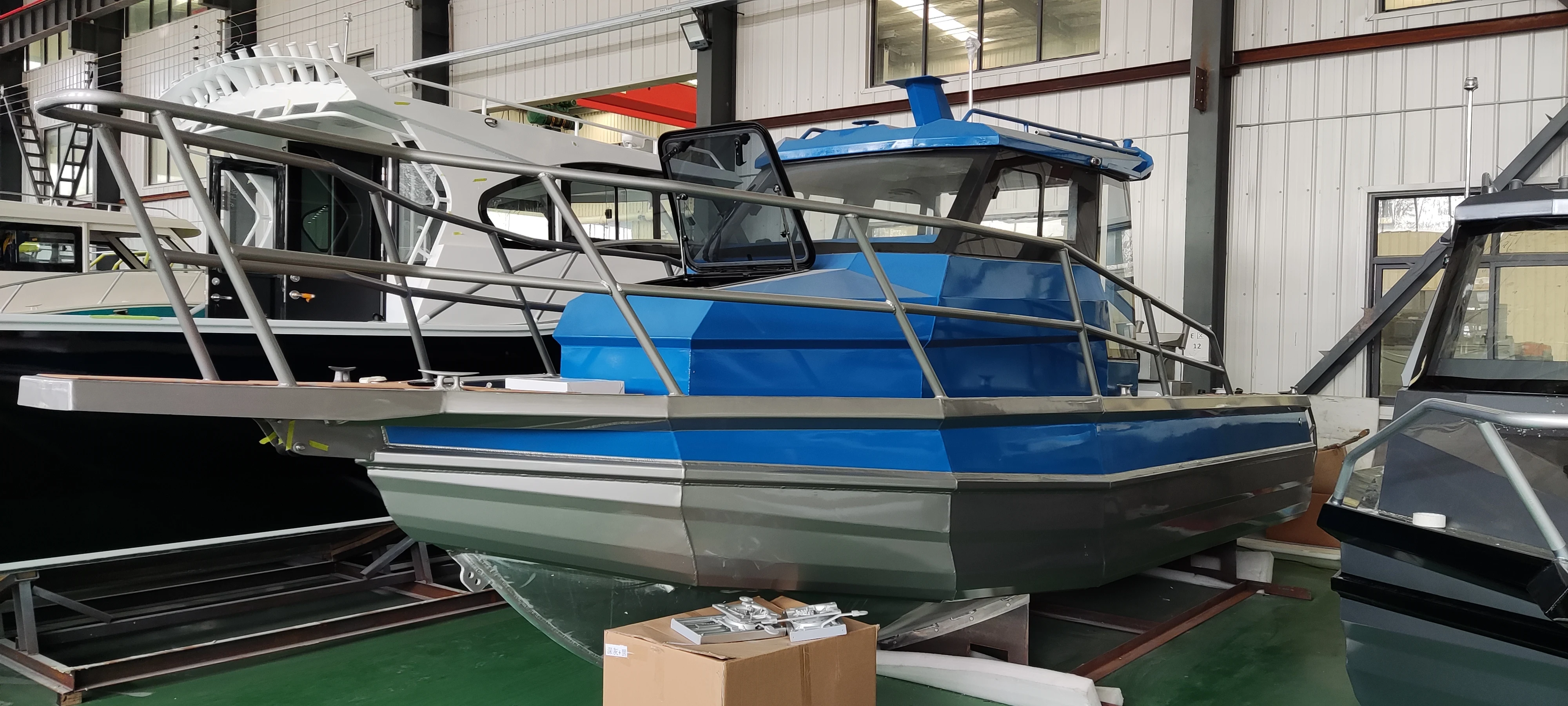 تصنيع رخيصة 7.5 م 26 قدم الصيد الألومنيوم يخت عميق الخامس قارب الألومنيوم #4