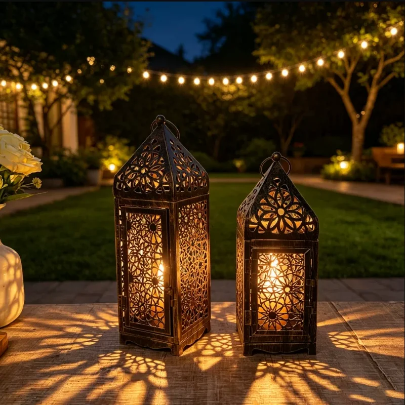 Vintage Hollow Metal Lanterns Moroccan Style Night Light Decorative Ornaments Atmosphere Props Small Lantern Table Candlestick