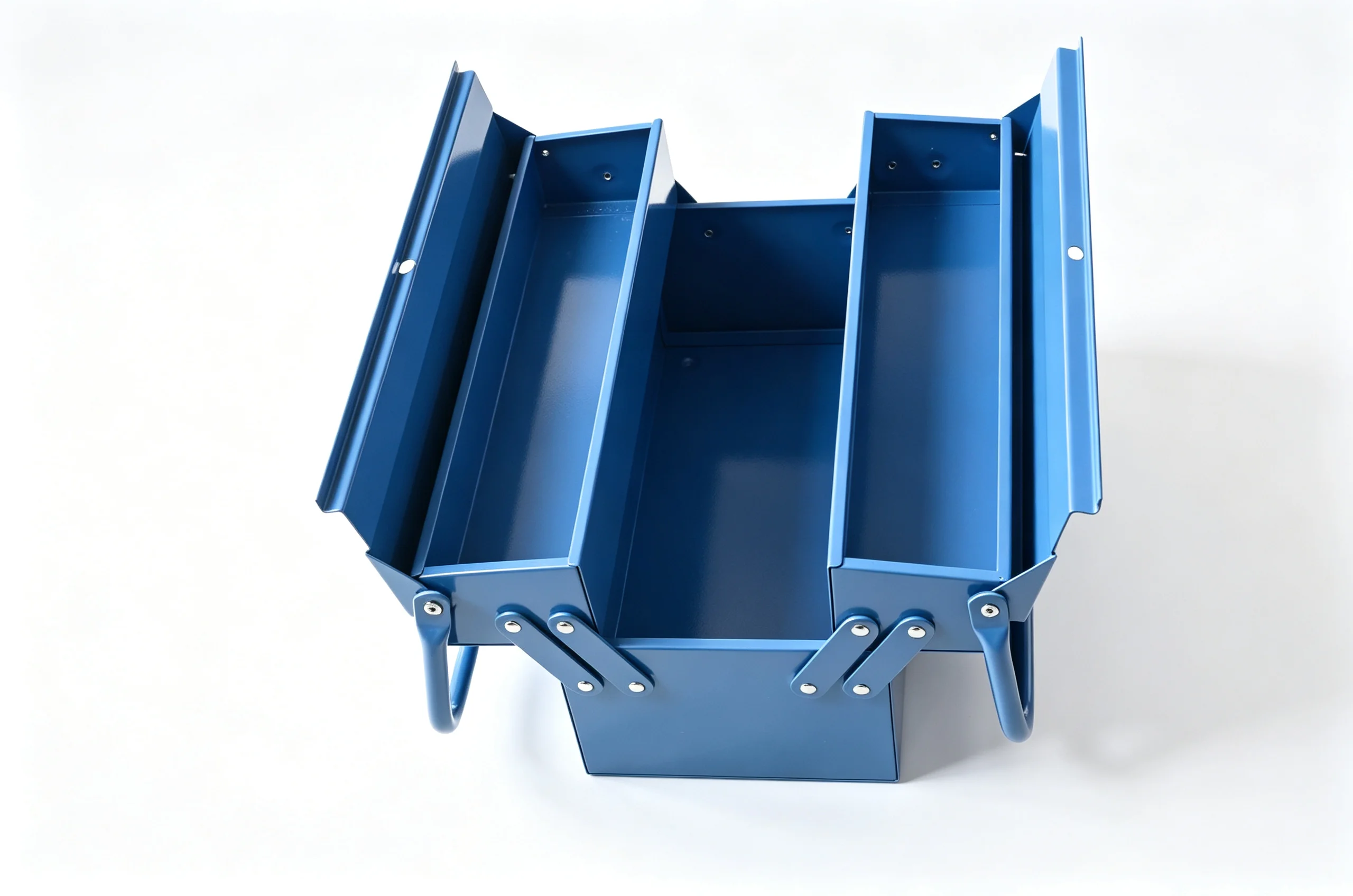 a forCantilever Aluminum Tool Box Multi Tray Folding Waterproof Self-locking Design 3 Compartments Custom Sheet Outdoor Tool