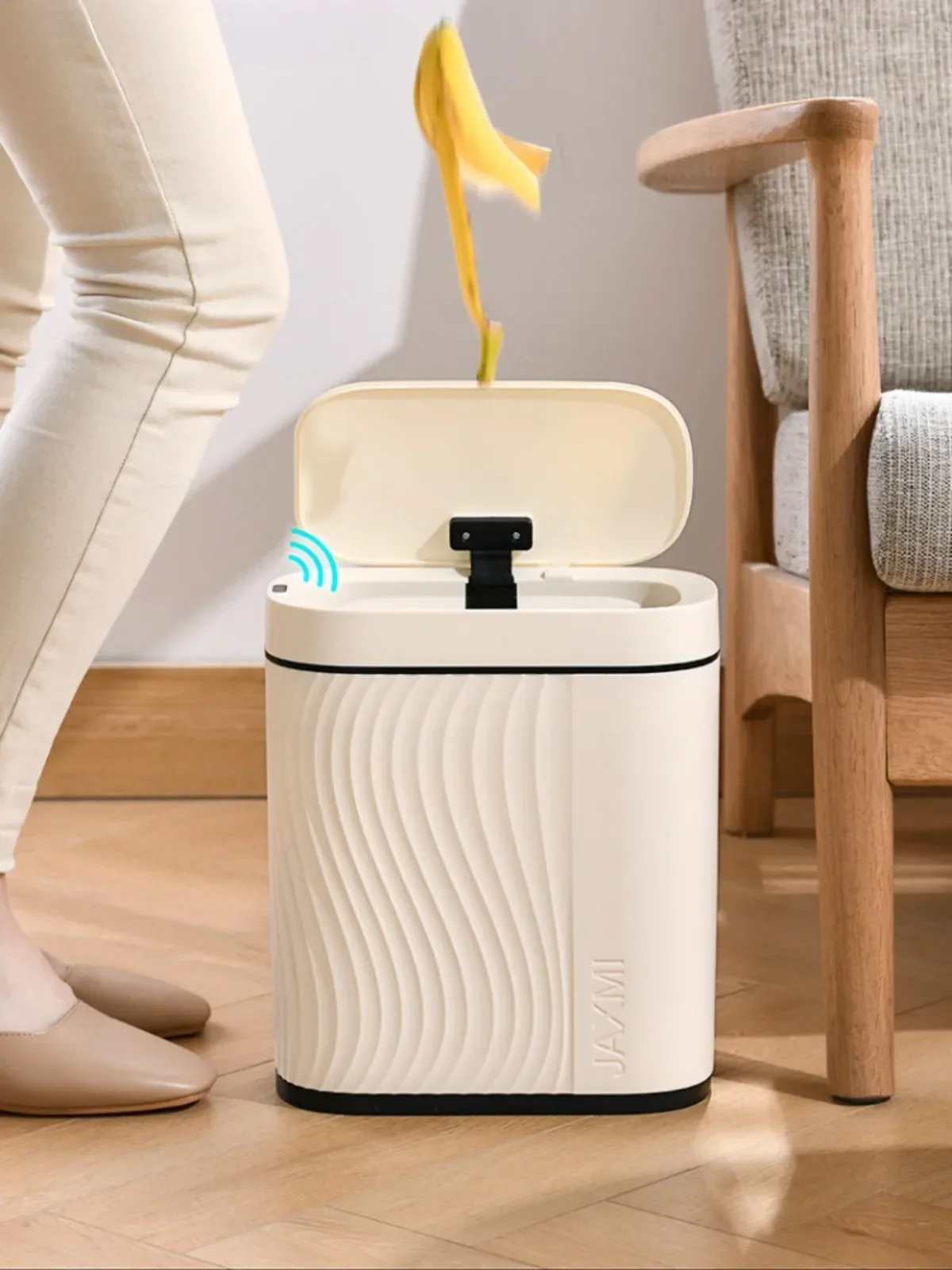 8L Smart Trash Can Bedroom Automatic Sensor Trash Can with Lid Kitchen Toilet Smart Sensor Waterproof Waster Bin Household Items