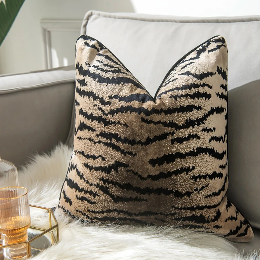DUNXDECO Animal Printing Collection Zebra Tiger Luxury Velvet Cushion Cover Decorative Pillow Case One Side Print Backside Black