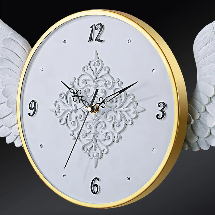 Angel Fashion Creative Personality Wall Clock, Living Room Wing Decoration, Simple Silent Clock