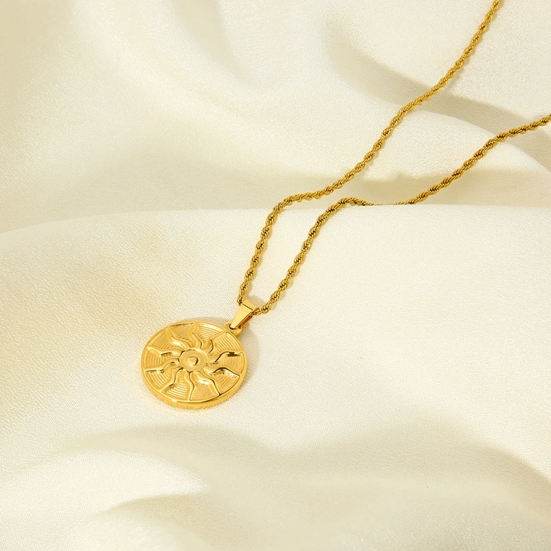 Waterproof Stainless Steel 18k Gold Plated Sunflower Big Round Pendant Necklace Apollo Amulet Pendant Necklace for Women Men