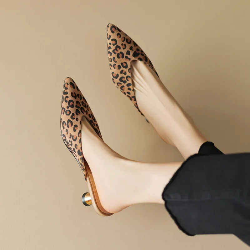 2023 New Pointy Thin Heel Baotou Mid-heel Half Slipper Female Leopard Print All-match Sandals