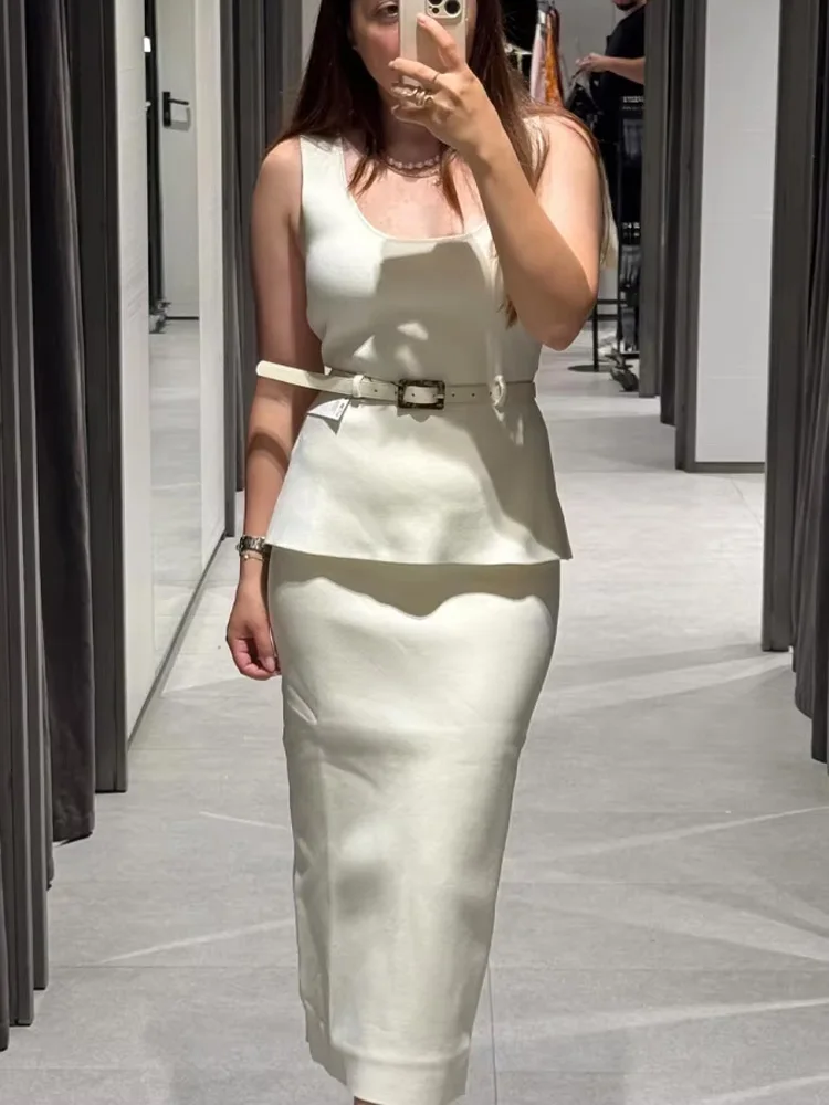 HH Set gonna lavorata a maglia da donna Chic O-Collo senza maniche Decorazione cintura Canotta solida Top + Gonna longuette con spacco sull'orlo elastico in vita alla moda