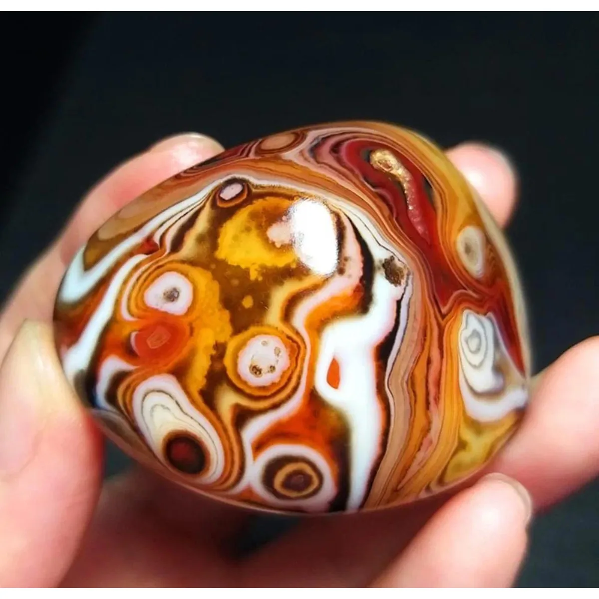 Natural Texture Mineral Specimen Banded Agate, Tumbled Polished Stone, Collectible, Crystal Collection, Table Display