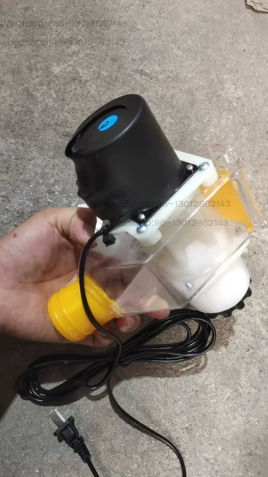 Automatic feeder is suitable for pigeons, chickens, and ducks, providing fully automatic timed feeding at a rate of 50-500 g