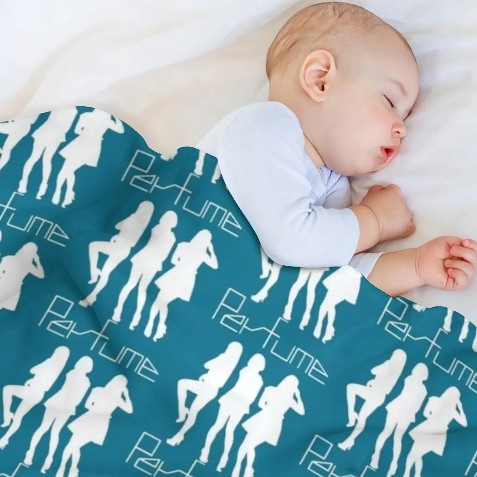 عطر جرافيك Jpop للرجال والنساء، بطانية رمي كلاسيكية، أرائك سفر منقوشة لطيفة، بطانية مرجحة