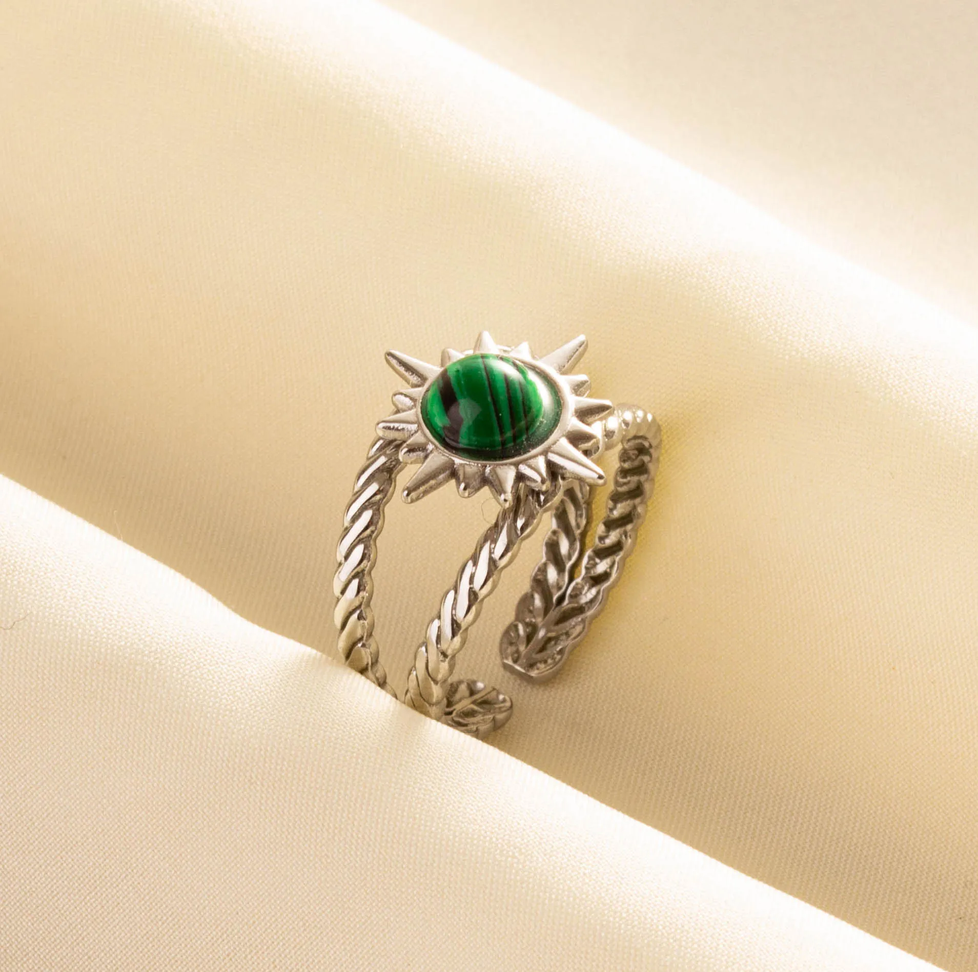 Retro Green Silver Color Opening Adjustable Ring Classic Pentagram Petal Sun National Ellipse Stainless Steel Rings Couple Gifts