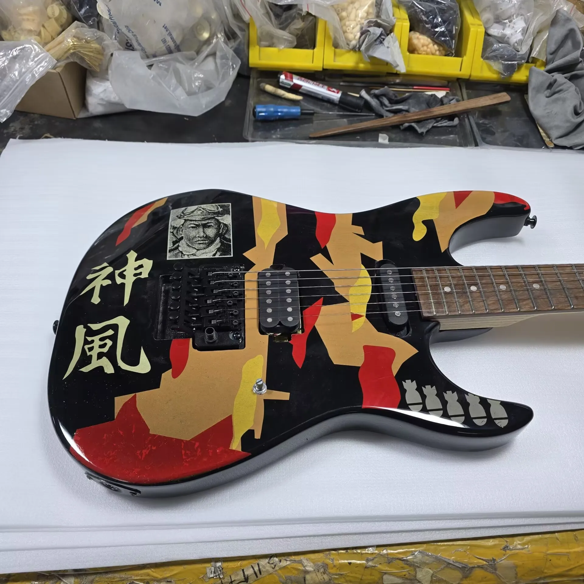 STT Electric guitar Sale Sticker kamikaze mahogany body Picture