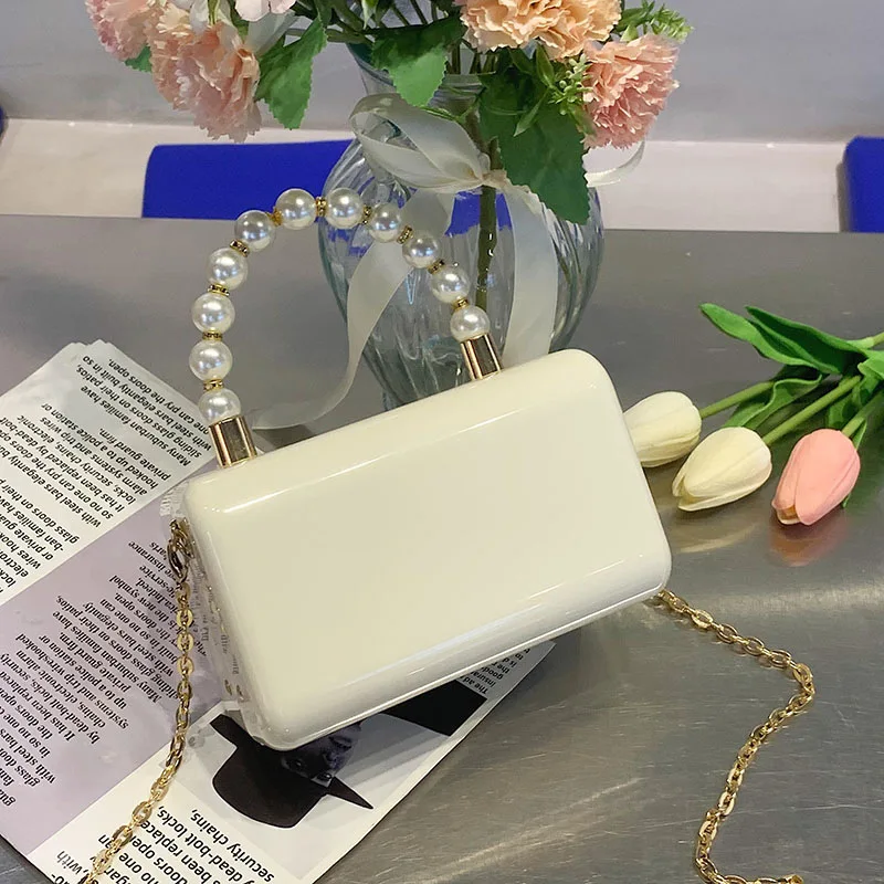 

2022 New Simple Trend Acrylic Chain Dinner Femal Bag Summer Candy Color Box Women's Fashionable Luxury Bag Chain Pearl Ladies