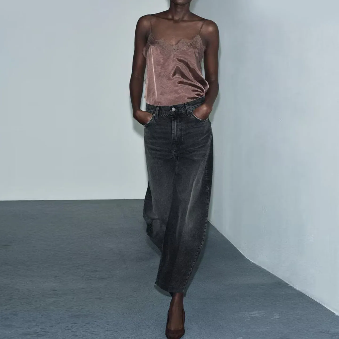 Damskie jeansy z wysokim stanem, modne, z charakterem, luźny krój, zapinane na zamek, nowość 2025.