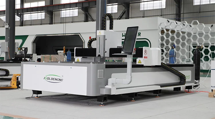Steel Copper Stainless Intelligent Cutting Machine Igolden 3015 Fiber Laser Cutting Machine