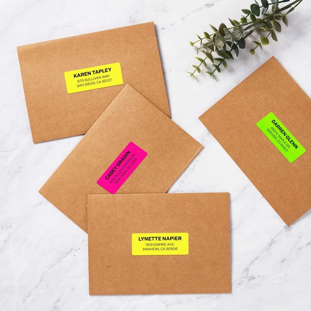 各種ネオンアドレスラベル 1x2-5/8 永久粘着剤 450ct レーザーインクジェット印刷教室郵送プロジェクト