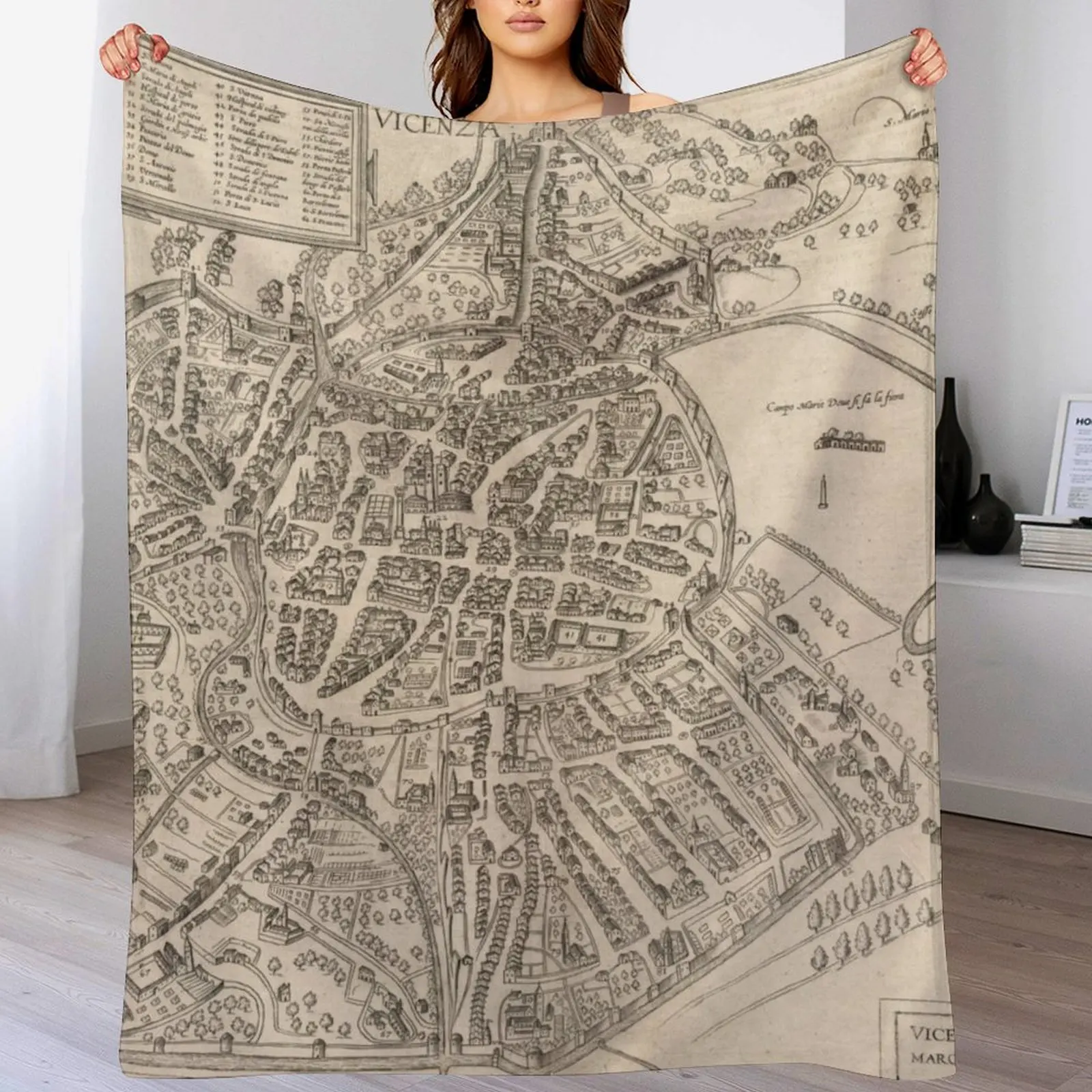 

Vintage Map of Vicenza Italy (1588) Throw Blanket Multi-Purpose Hairy Quilt Vintage Blankets